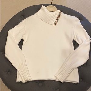 Burberry sweater